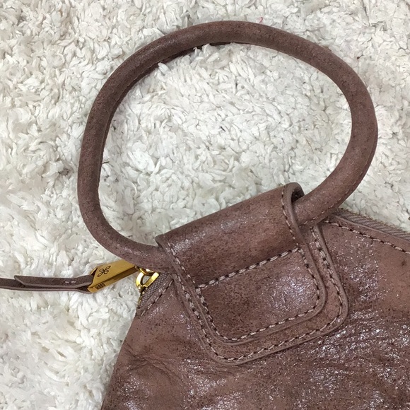 Hobo Sable leather full fringe wristlet - Picture 3 of 13